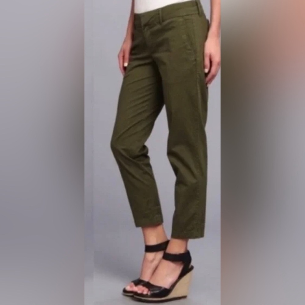 Kut from the Cloth Cropped Green Trouser Capri Pants